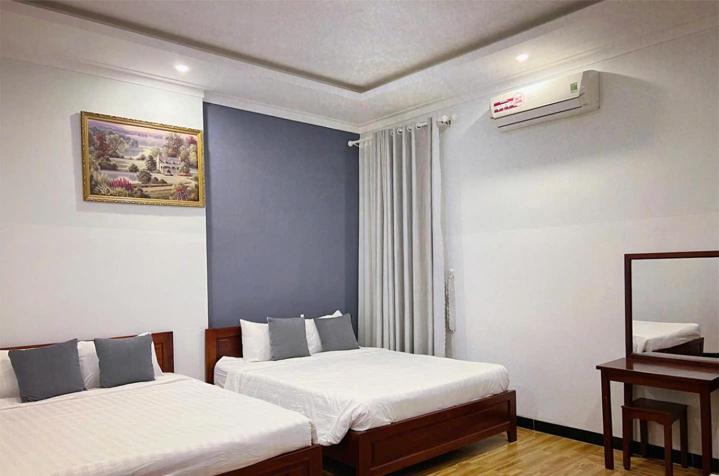 Khach San Minh Quang Hotel Phan Rang Buitenkant foto