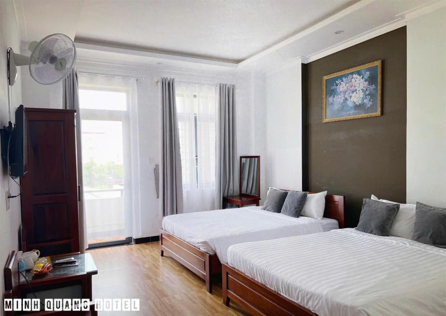 Khach San Minh Quang Hotel Phan Rang Buitenkant foto